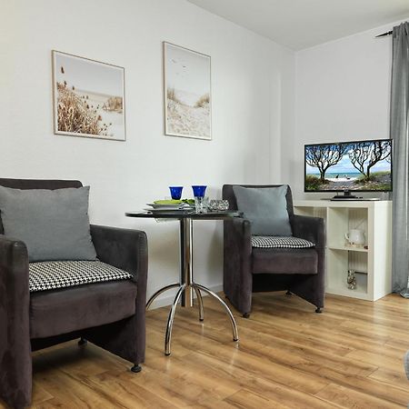 Апартаменты Mann Un Fru - Residenz Am Yachthafen Kirchdorf  Экстерьер фото
